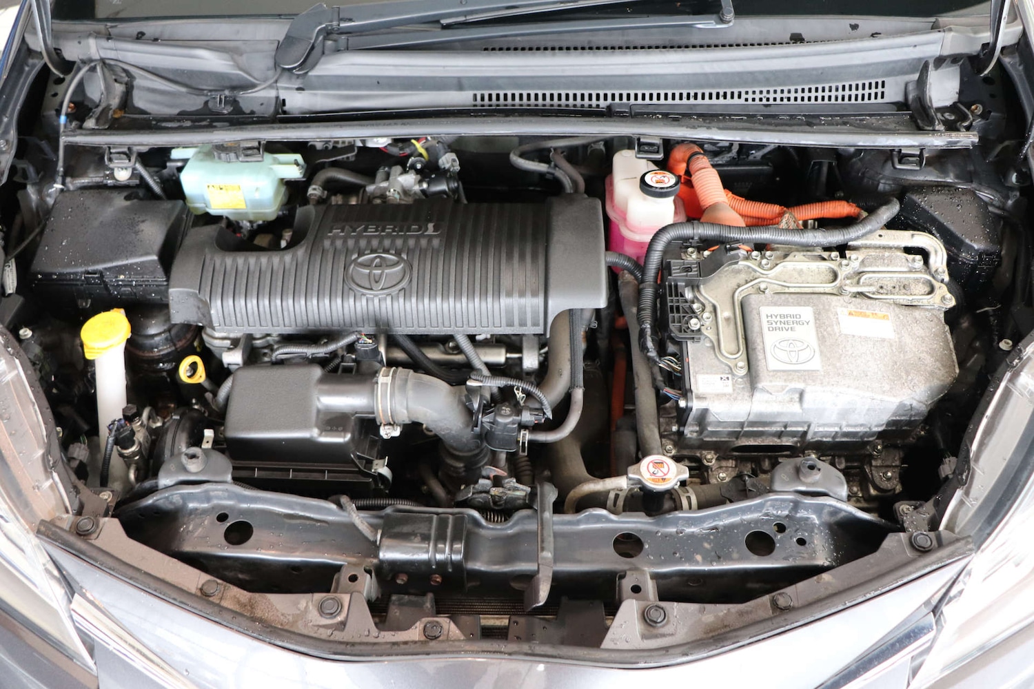 Used Toyota Yaris 2018 for sale - 76600596: Photo 61