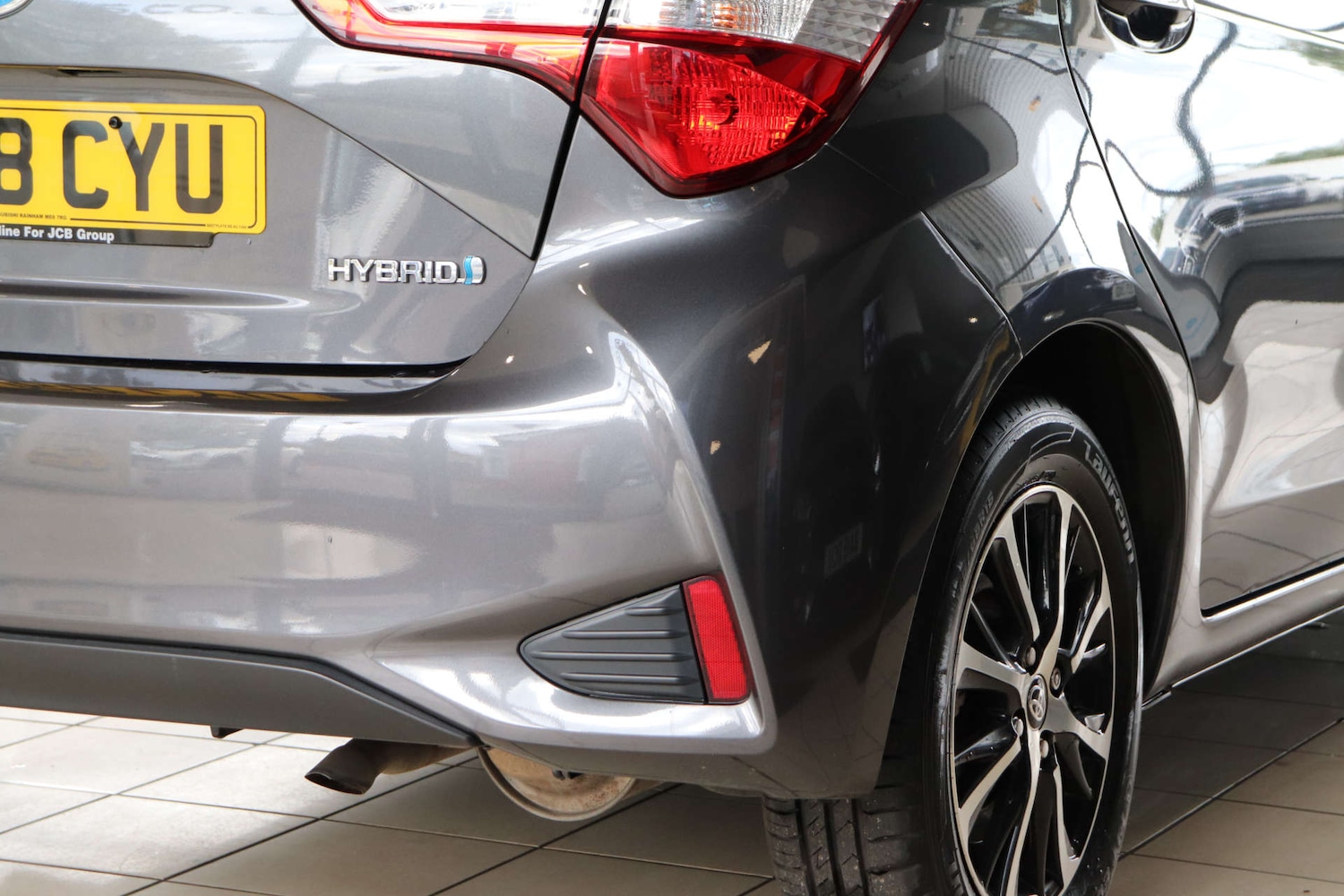 Used Toyota Yaris 2018 for sale - 76600596: Photo 79