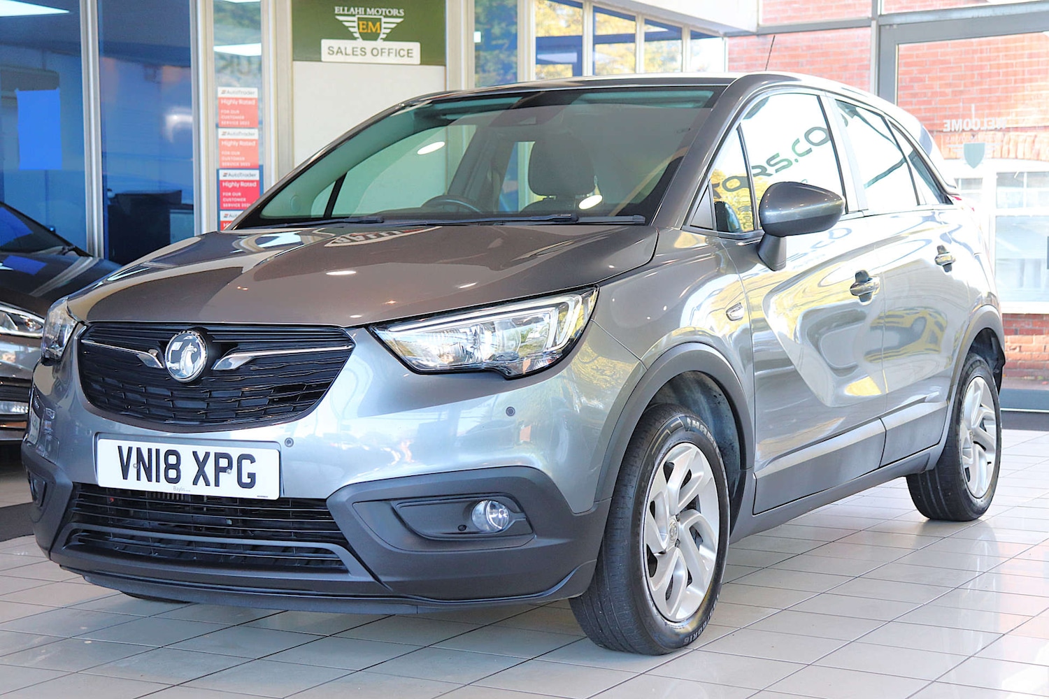 Used Vauxhall Crossland X 2018 for sale - 76374442: Photo 2