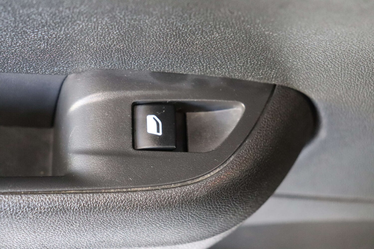 Used Vauxhall Crossland X 2018 for sale - 76374442: Photo 42