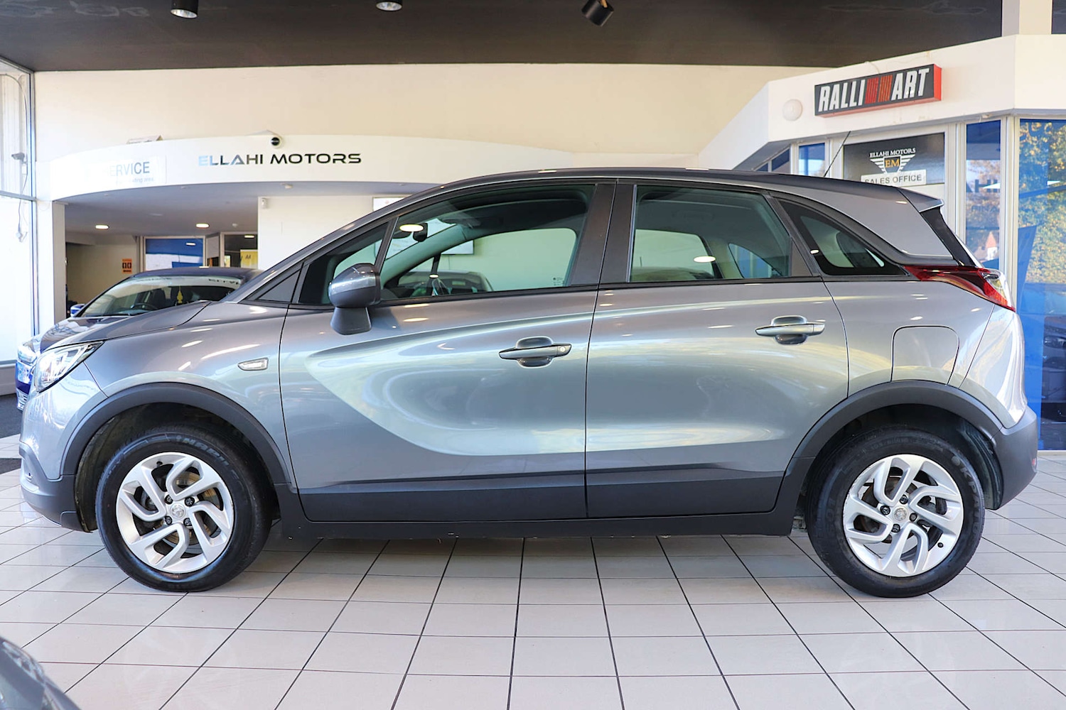 Used Vauxhall Crossland X 2018 for sale - 76374442: Photo 5