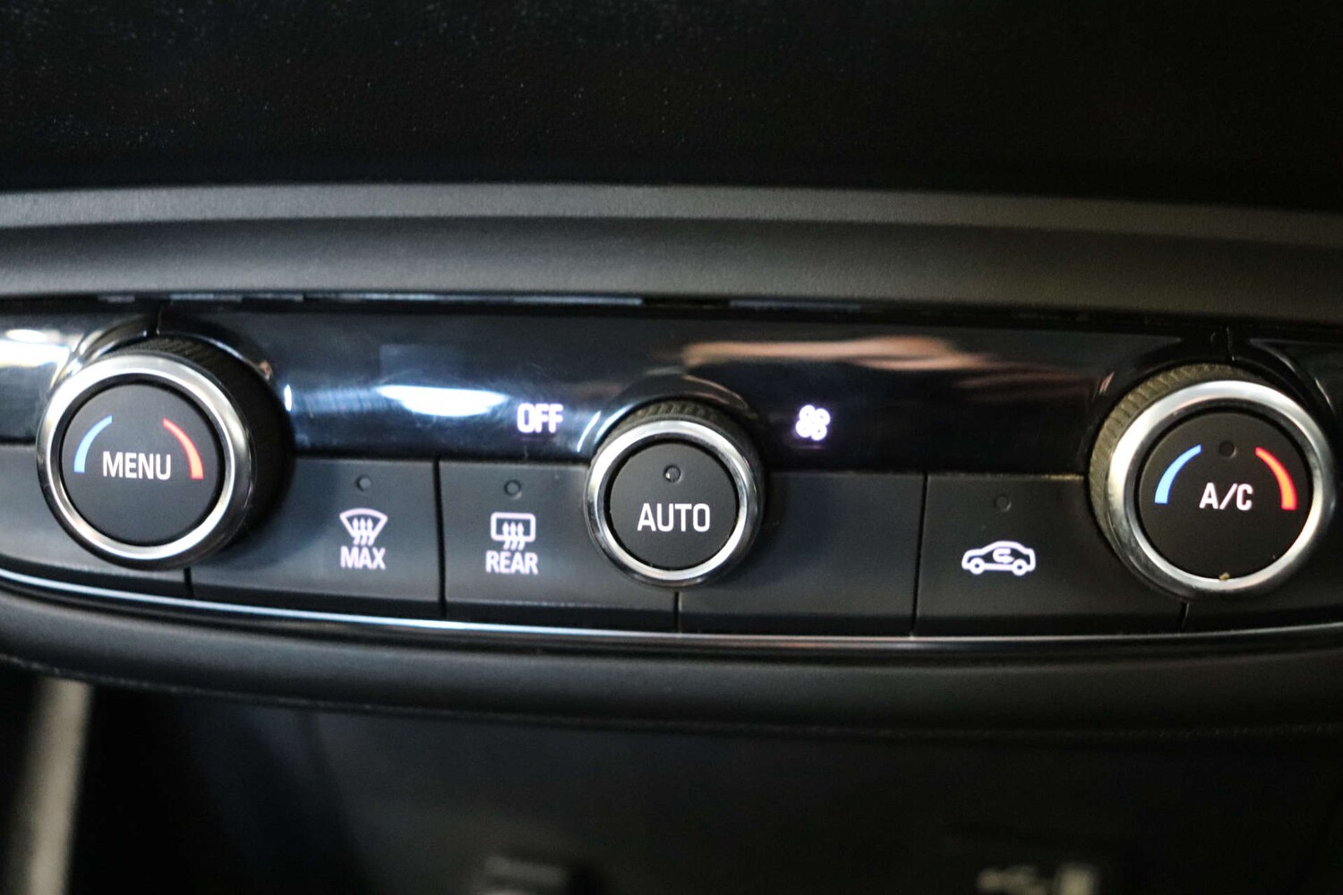 Used Vauxhall Crossland X 2018 for sale - 76374442: Photo 57