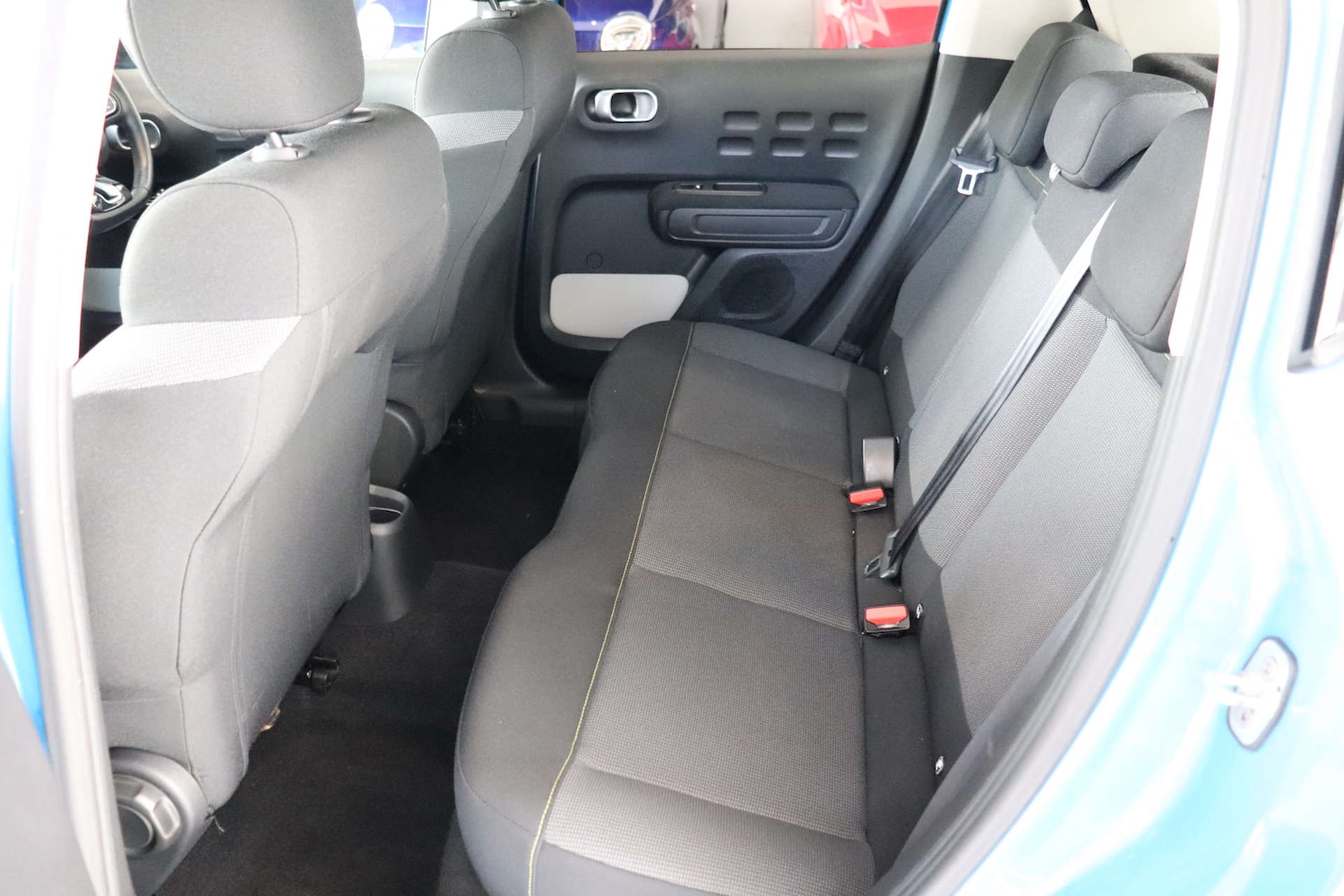 Vehicle 29