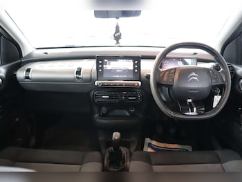 Used Citroen C4 Cactus 2017 for sale - 75864164: Photo