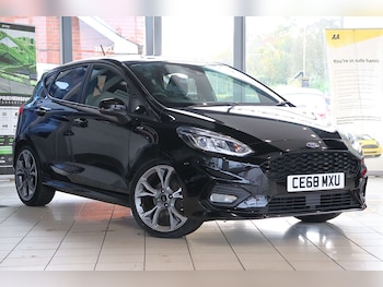 Used Ford Fiesta 2018 for sale - 76493577: Photo