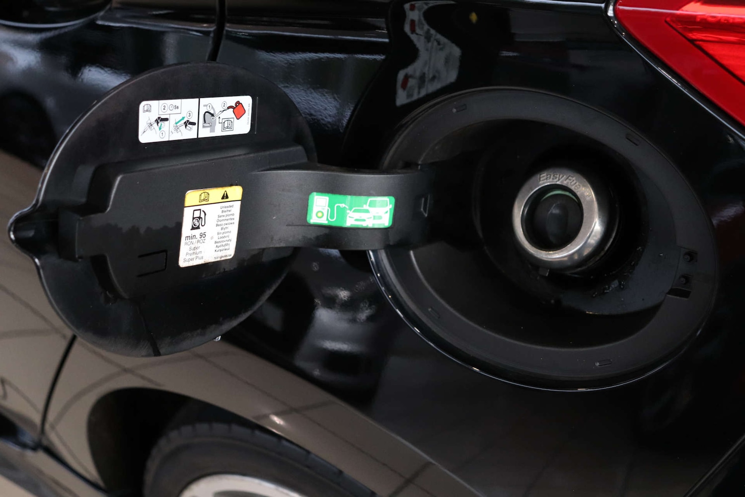 Used Ford Fiesta 2018 for sale - 76493577: Photo 33