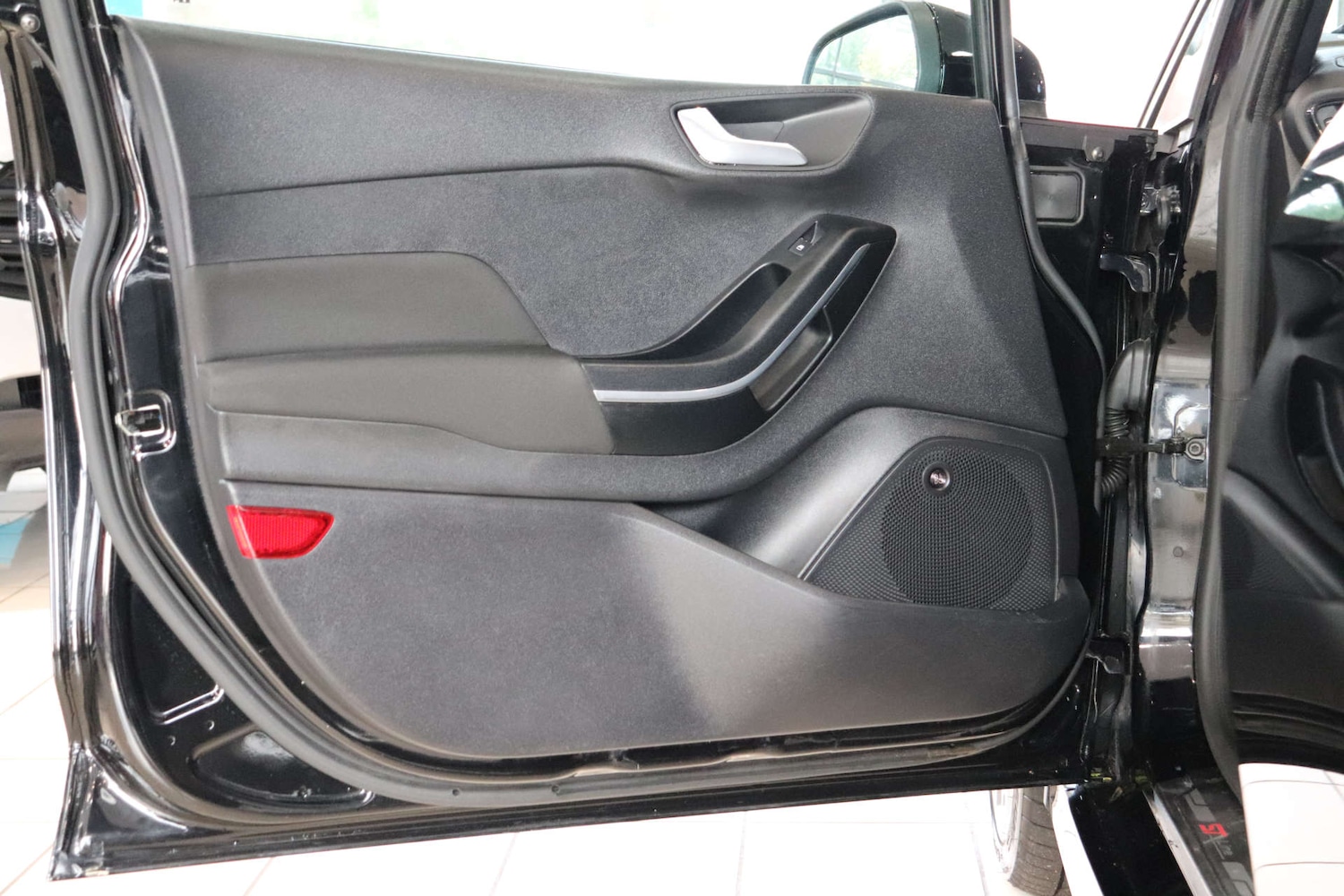 Used Ford Fiesta 2018 for sale - 76493577: Photo 47