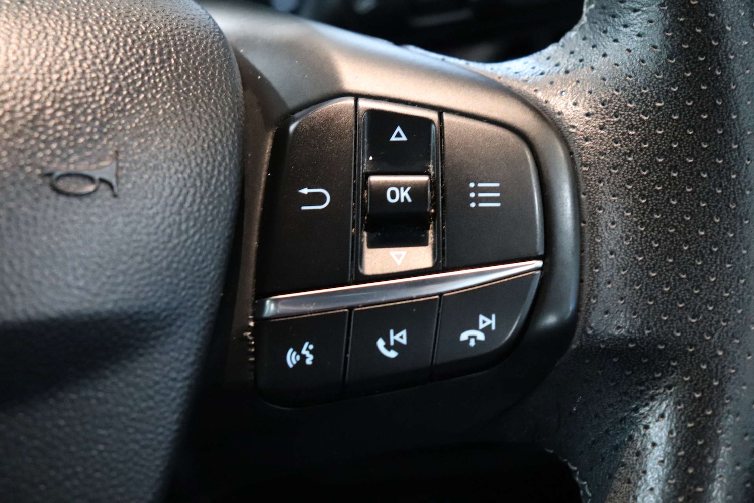 Used Ford Fiesta 2018 for sale - 76493577: Photo 57