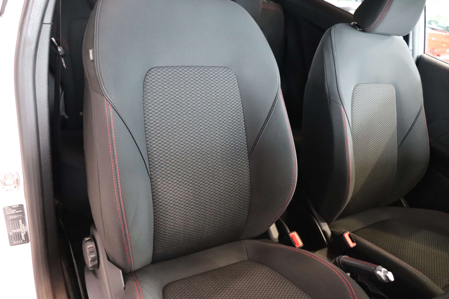 Used Ford Fiesta 2019 for sale - 76670480: Photo 23