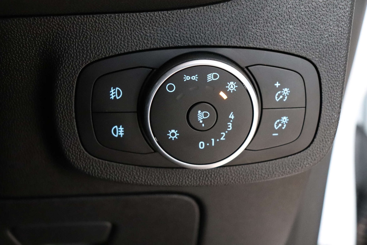 Used Ford Fiesta 2019 for sale - 76670480: Photo 54