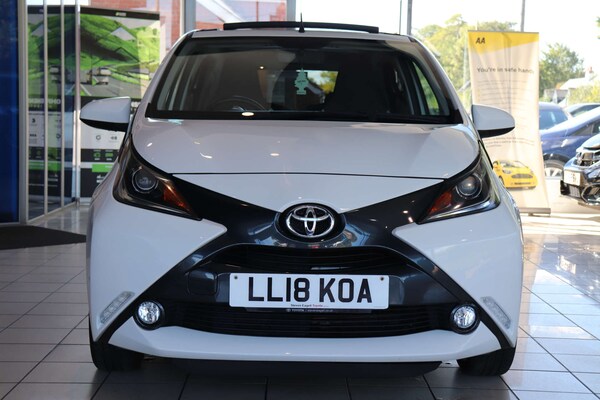 Used Toyota AYGO 2018 for sale - 76068185: Photo 11