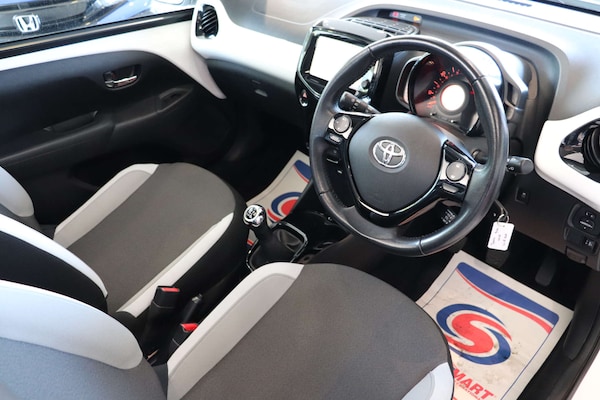 Used Toyota AYGO 2018 for sale - 76068185: Photo 17