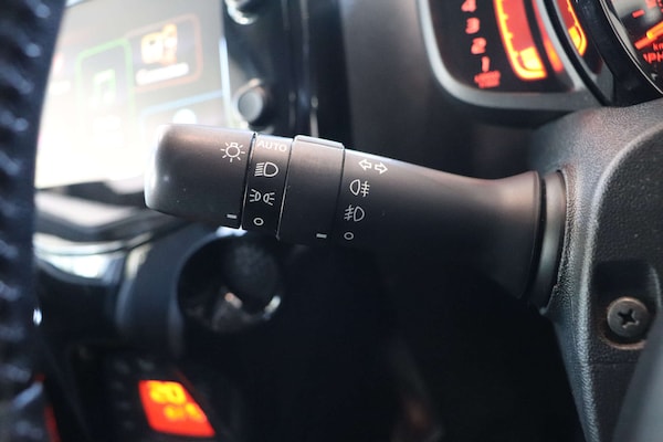 Used Toyota AYGO 2018 for sale - 76068185: Photo 53
