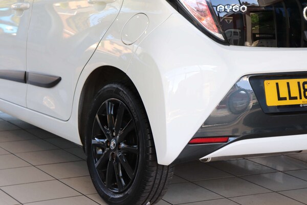 Used Toyota AYGO 2018 for sale - 76068185: Photo 76