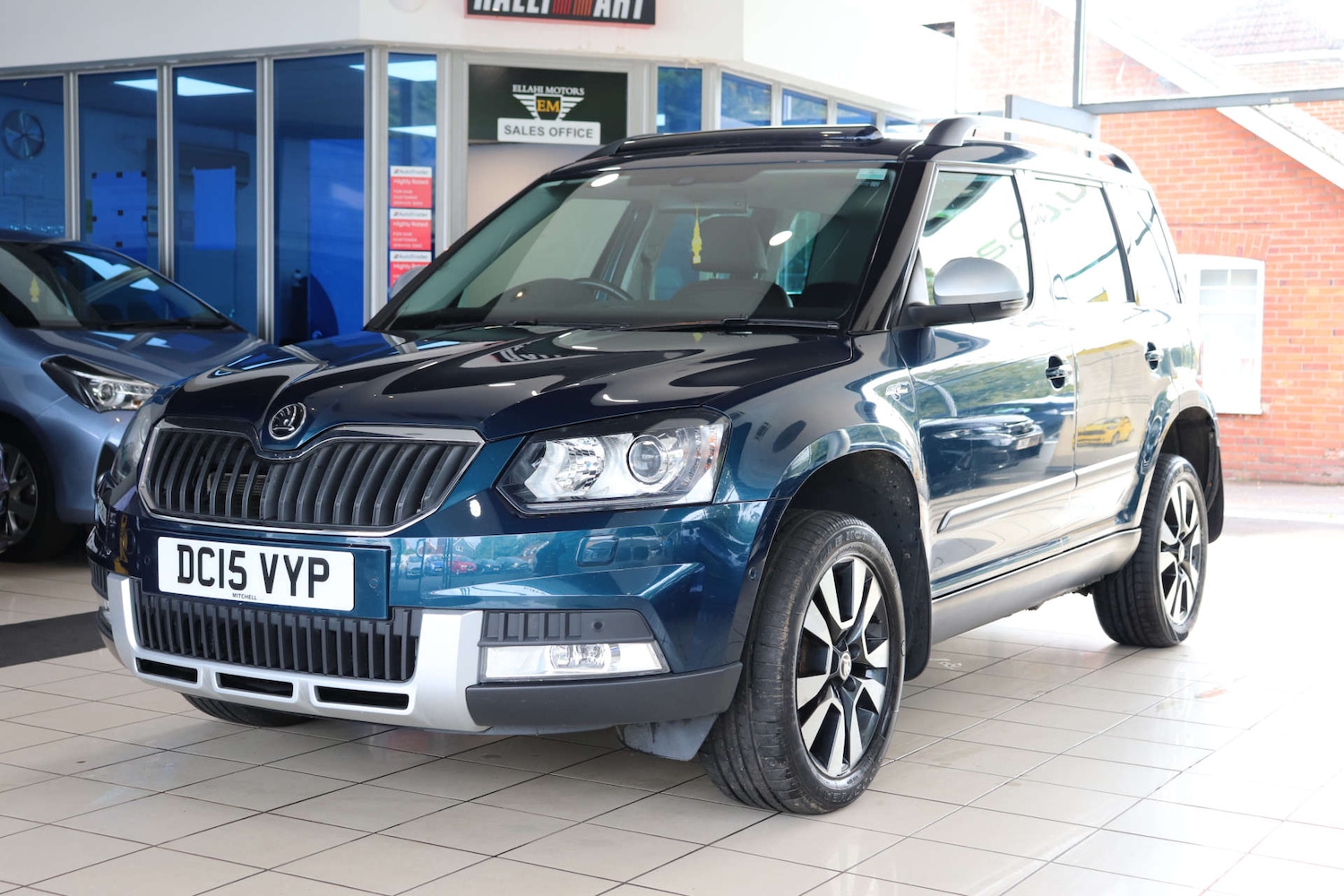 Used Skoda Yeti 2015 for sale - 76148253: Photo 2