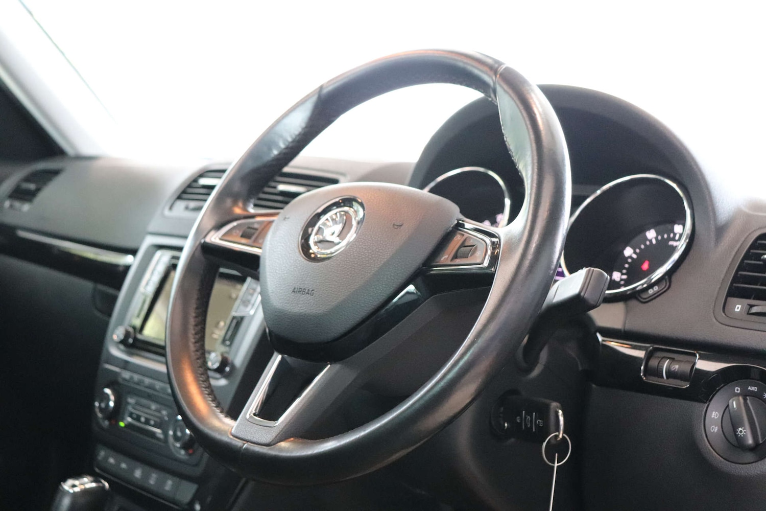 Used Skoda Yeti 2015 for sale - 76148253: Photo 20