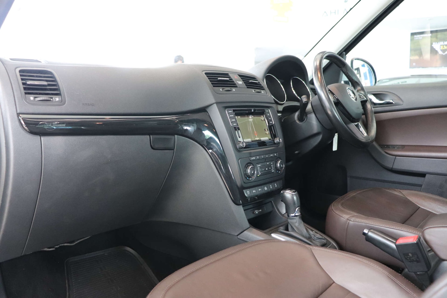 Used Skoda Yeti 2015 for sale - 76148253: Photo 4