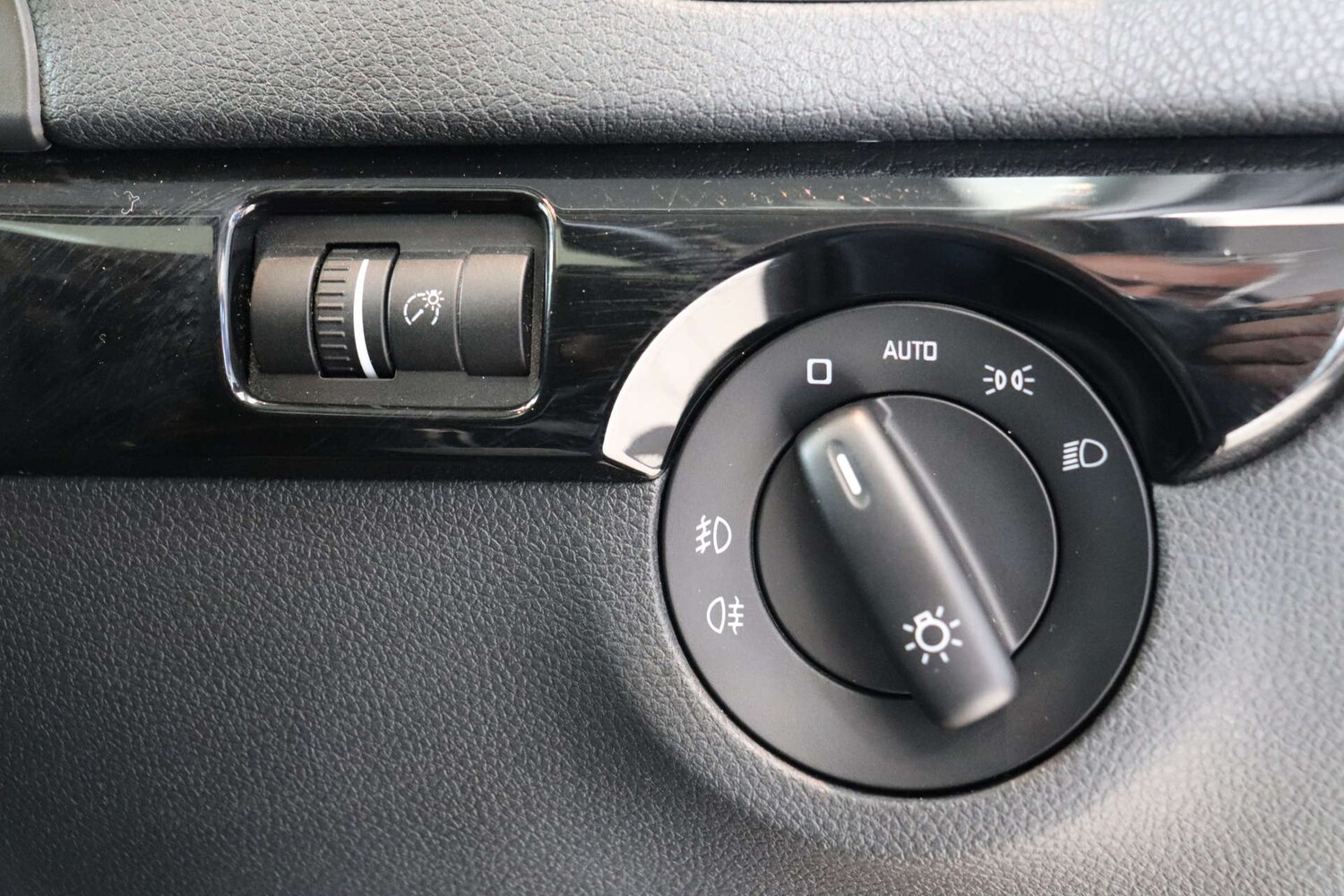 Used Skoda Yeti 2015 for sale - 76148253: Photo 48