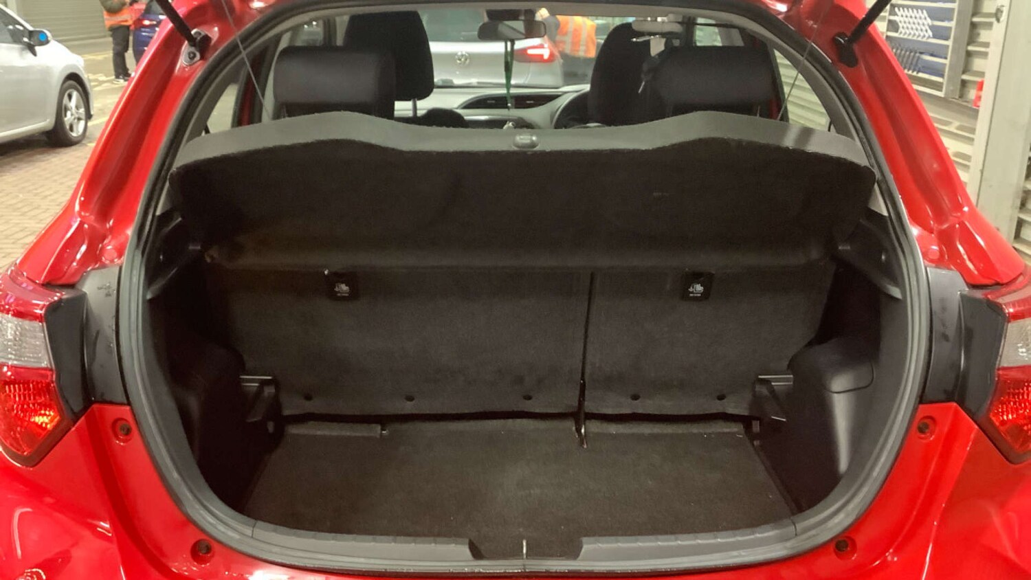 Used Toyota Yaris 2019 for sale - 77555445: Photo 7