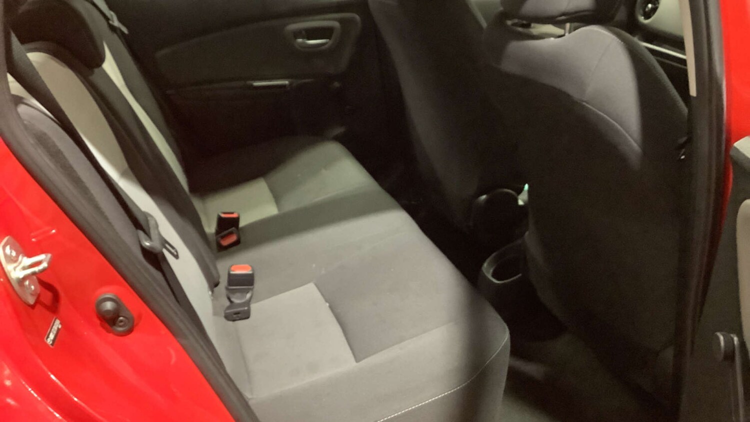 Used Toyota Yaris 2019 for sale - 77555445: Photo 8