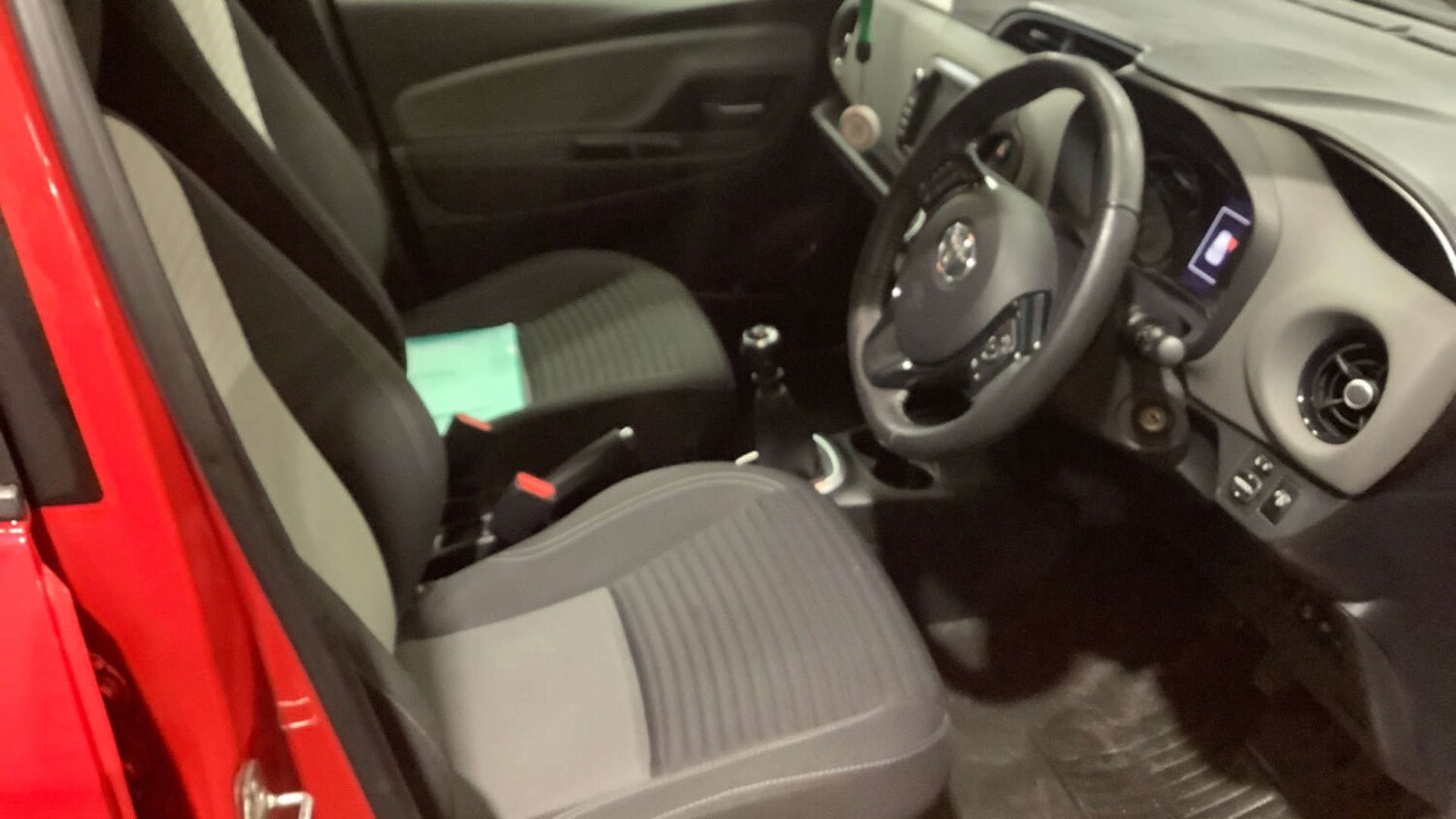 Used Toyota Yaris 2019 for sale - 77555445: Photo 9