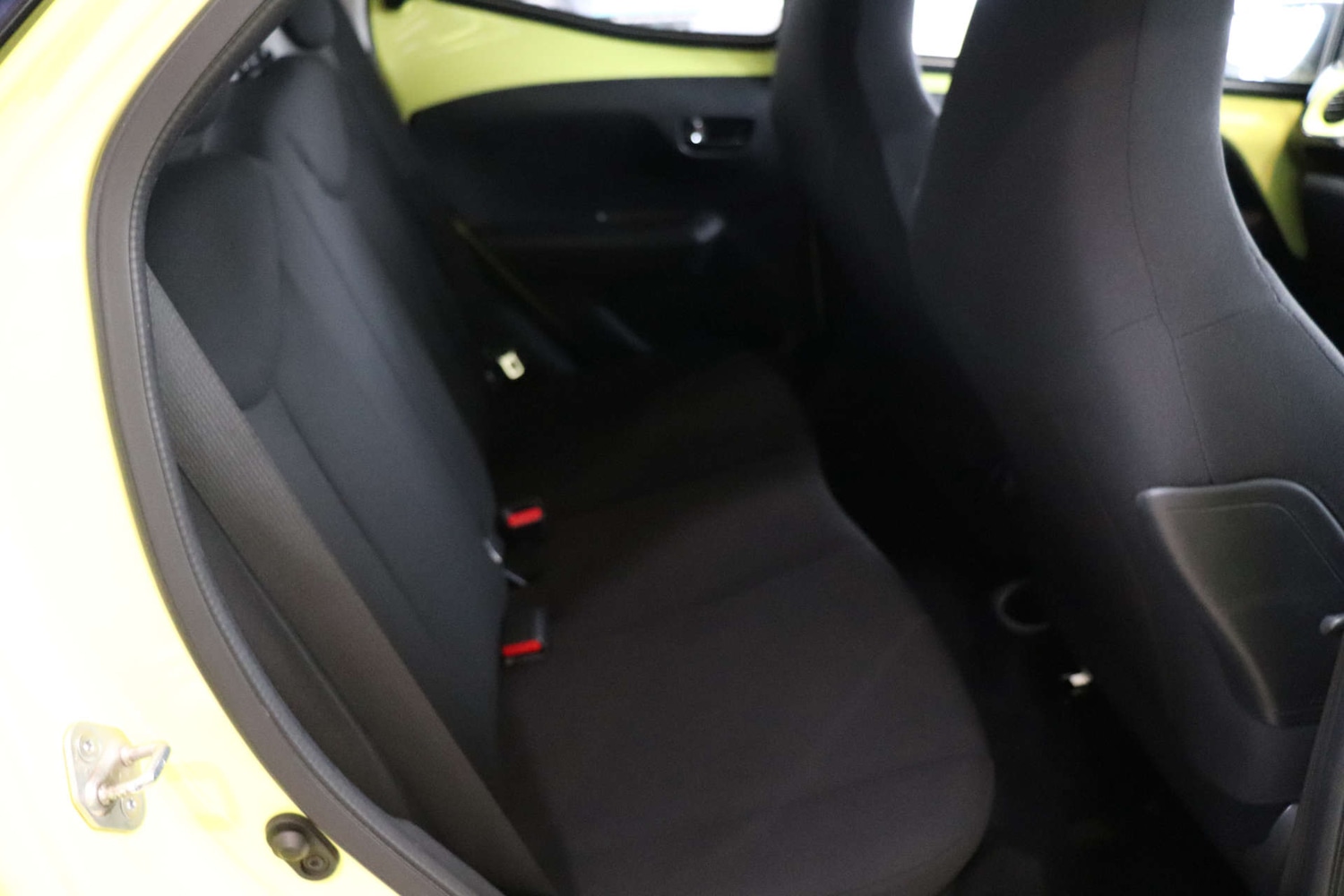 Used Toyota AYGO 2017 for sale - 76451761: Photo 25