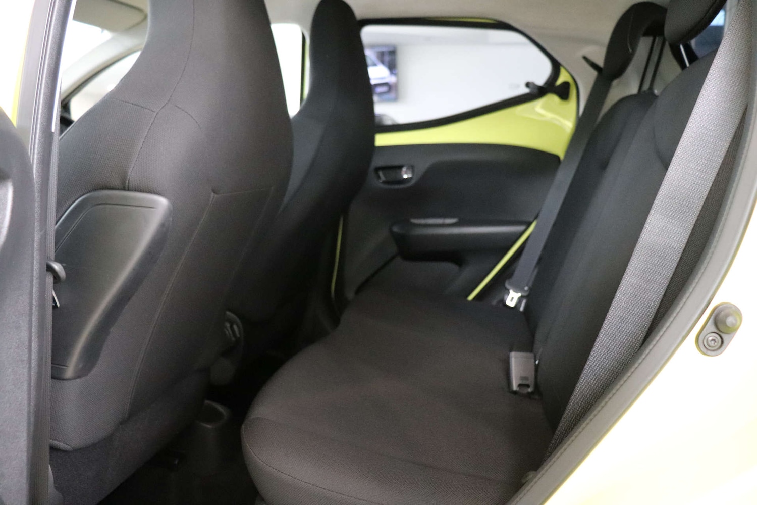 Used Toyota AYGO 2017 for sale - 76451761: Photo 30