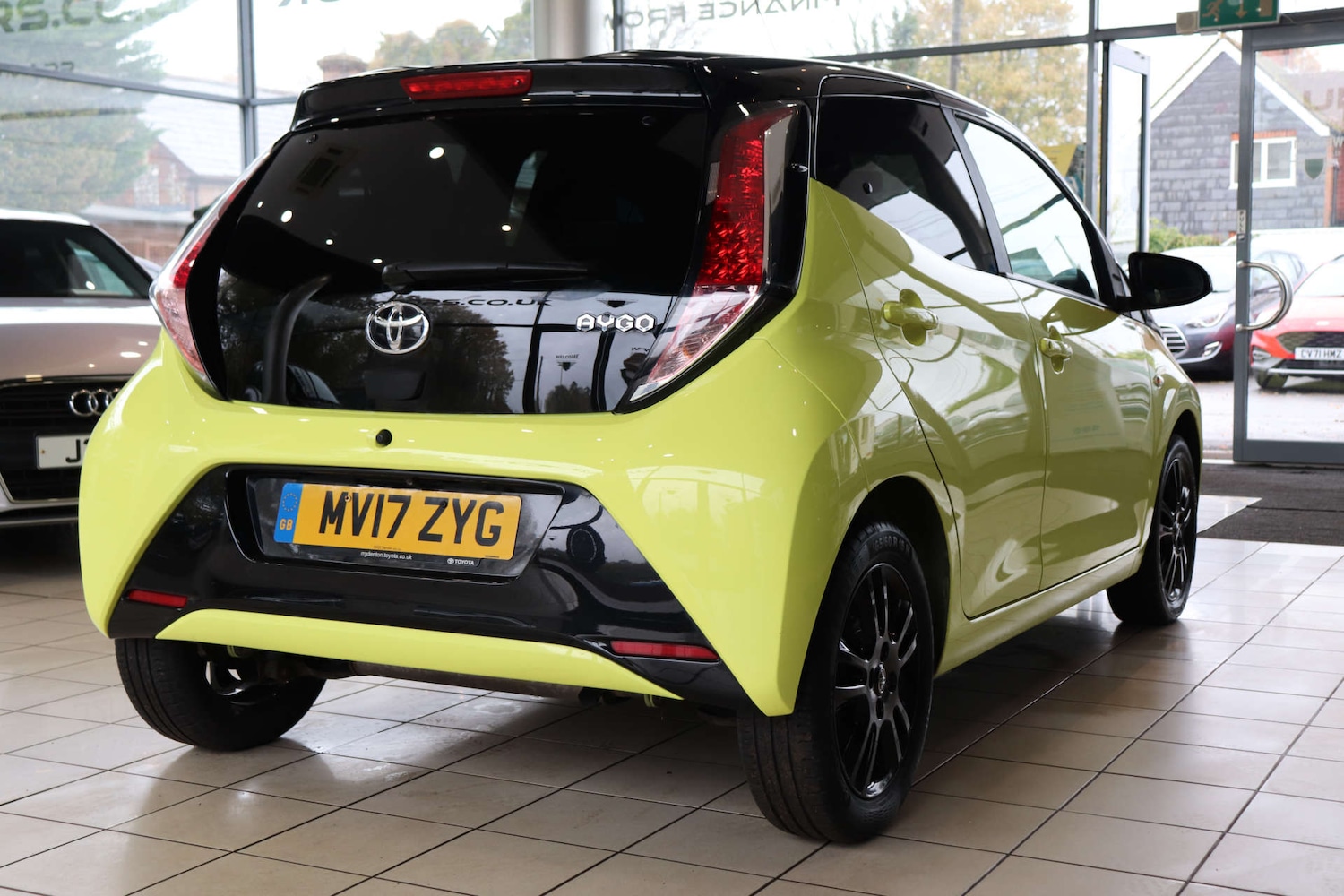 Used Toyota AYGO 2017 for sale - 76451761: Photo 8