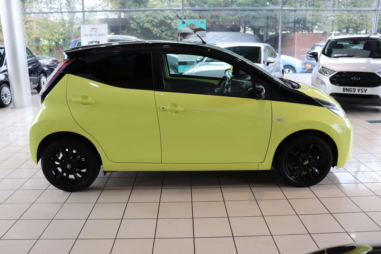 Used Toyota AYGO 2017 for sale - 76451761: Photo 9