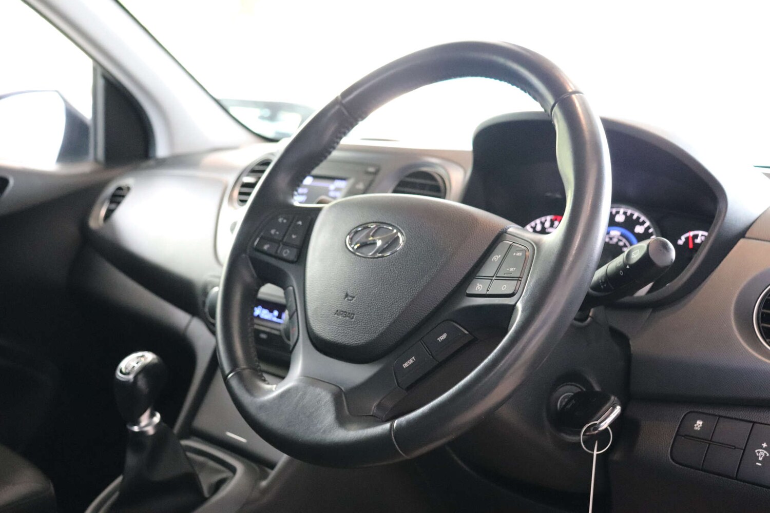 Used Hyundai i10 2018 for sale - 76027737: Photo 21