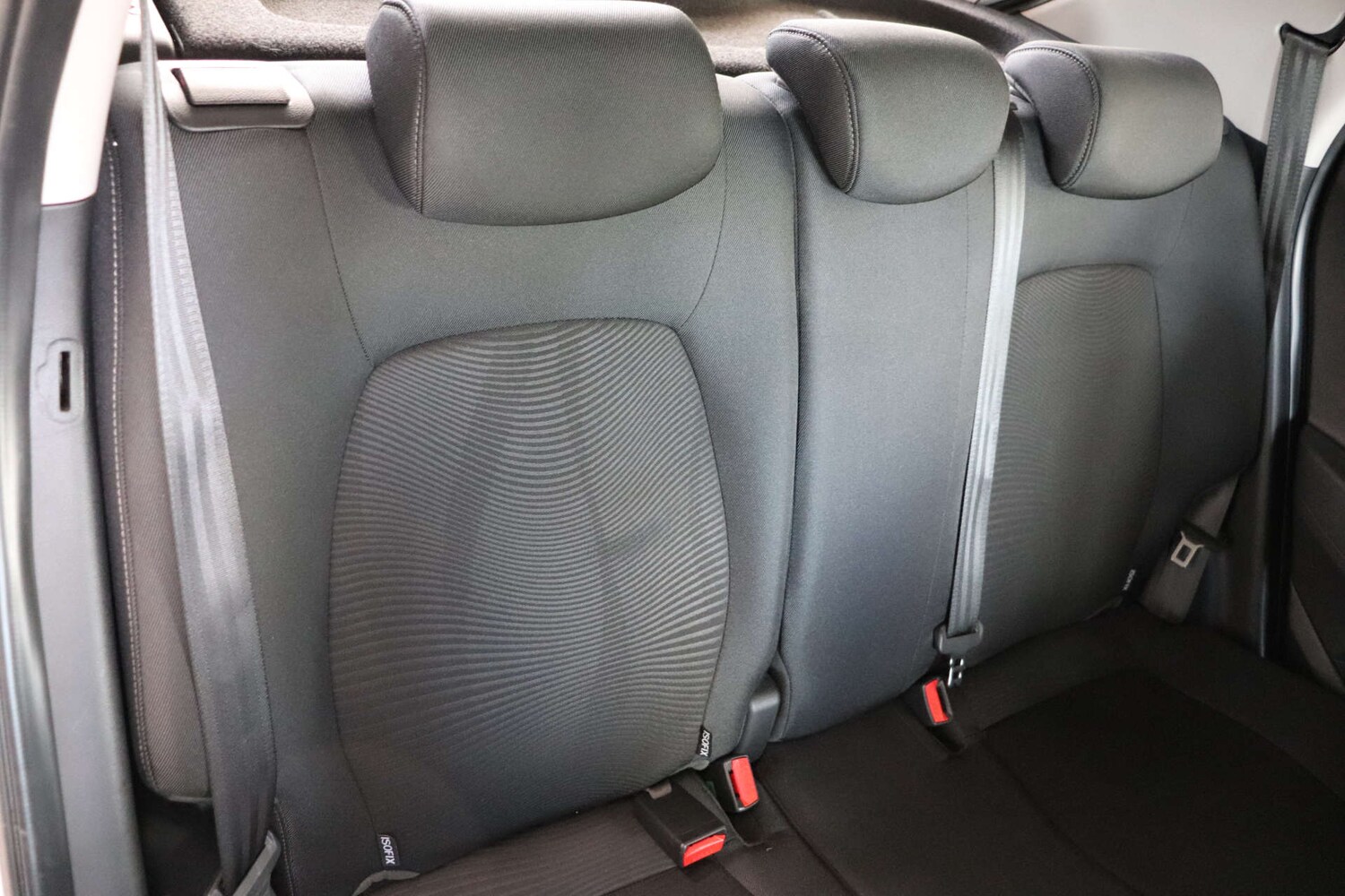 Used Hyundai i10 2018 for sale - 76027737: Photo 27