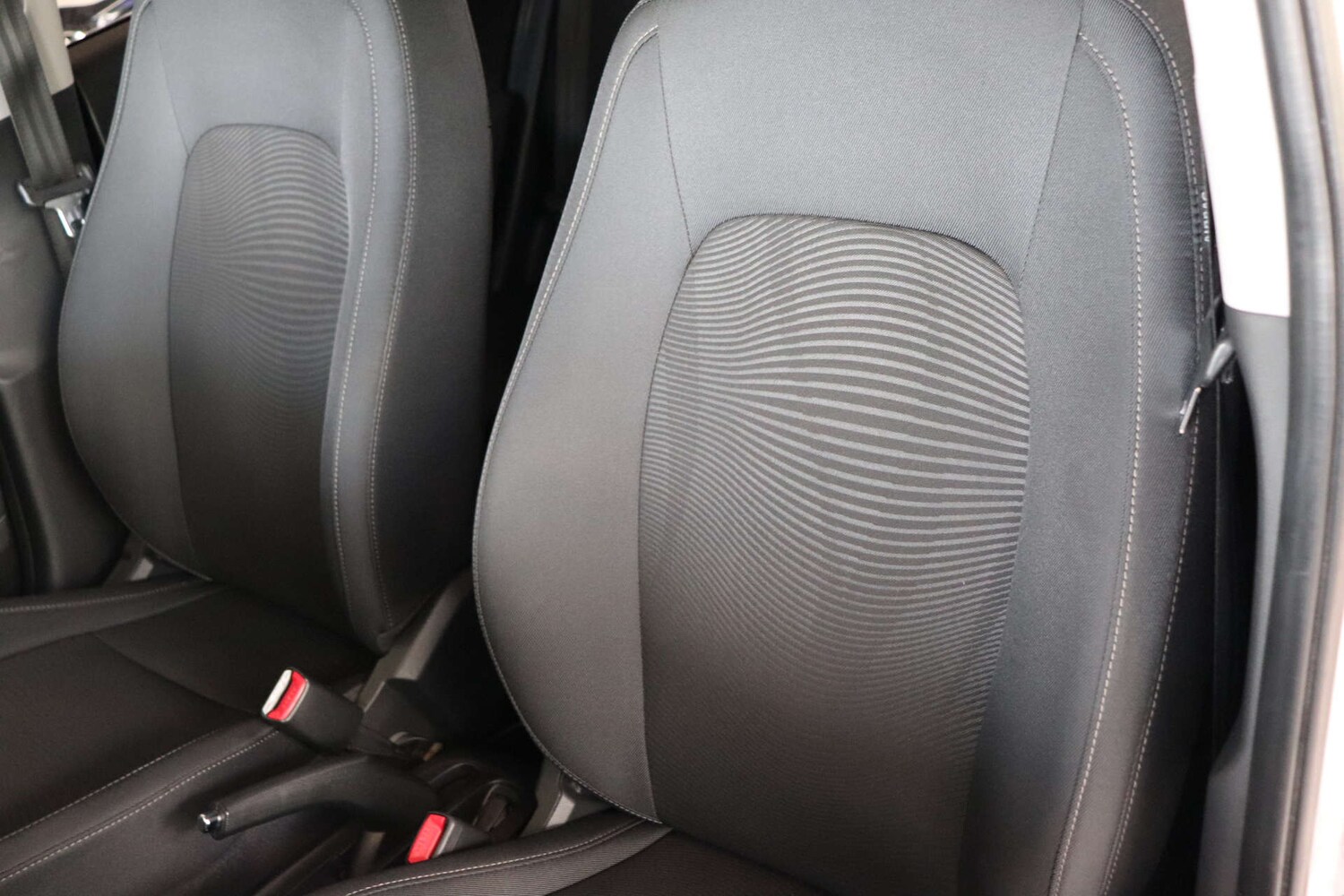 Used Hyundai i10 2018 for sale - 76027737: Photo 39