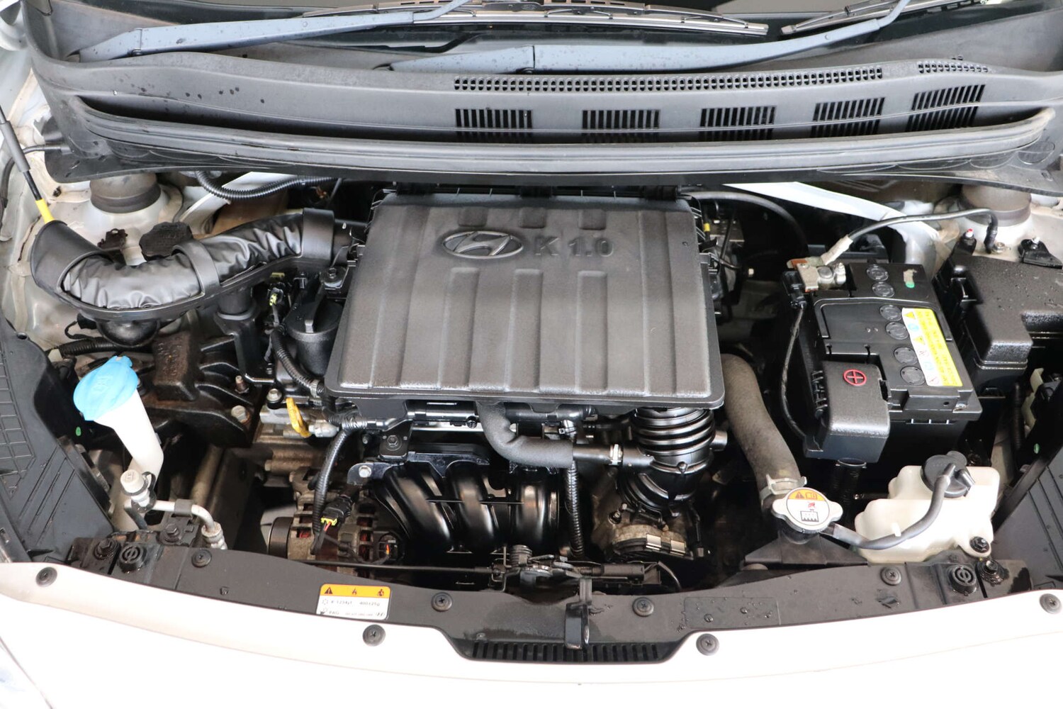 Used Hyundai i10 2018 for sale - 76027737: Photo 53
