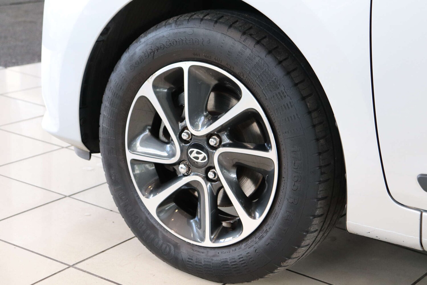 Used Hyundai i10 2018 for sale - 76027737: Photo 85