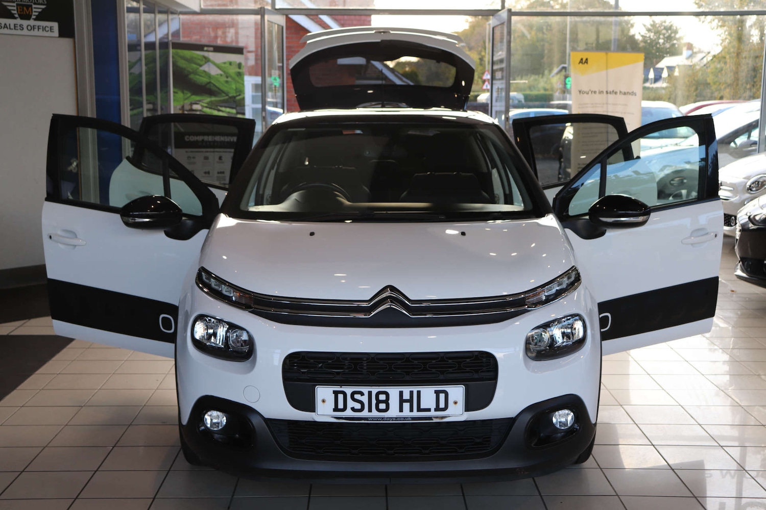 Used Citroen C3 2018 for sale - 76427142: Photo 13