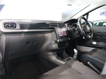 Used Citroen C3 2018 for sale - 76427142: Photo