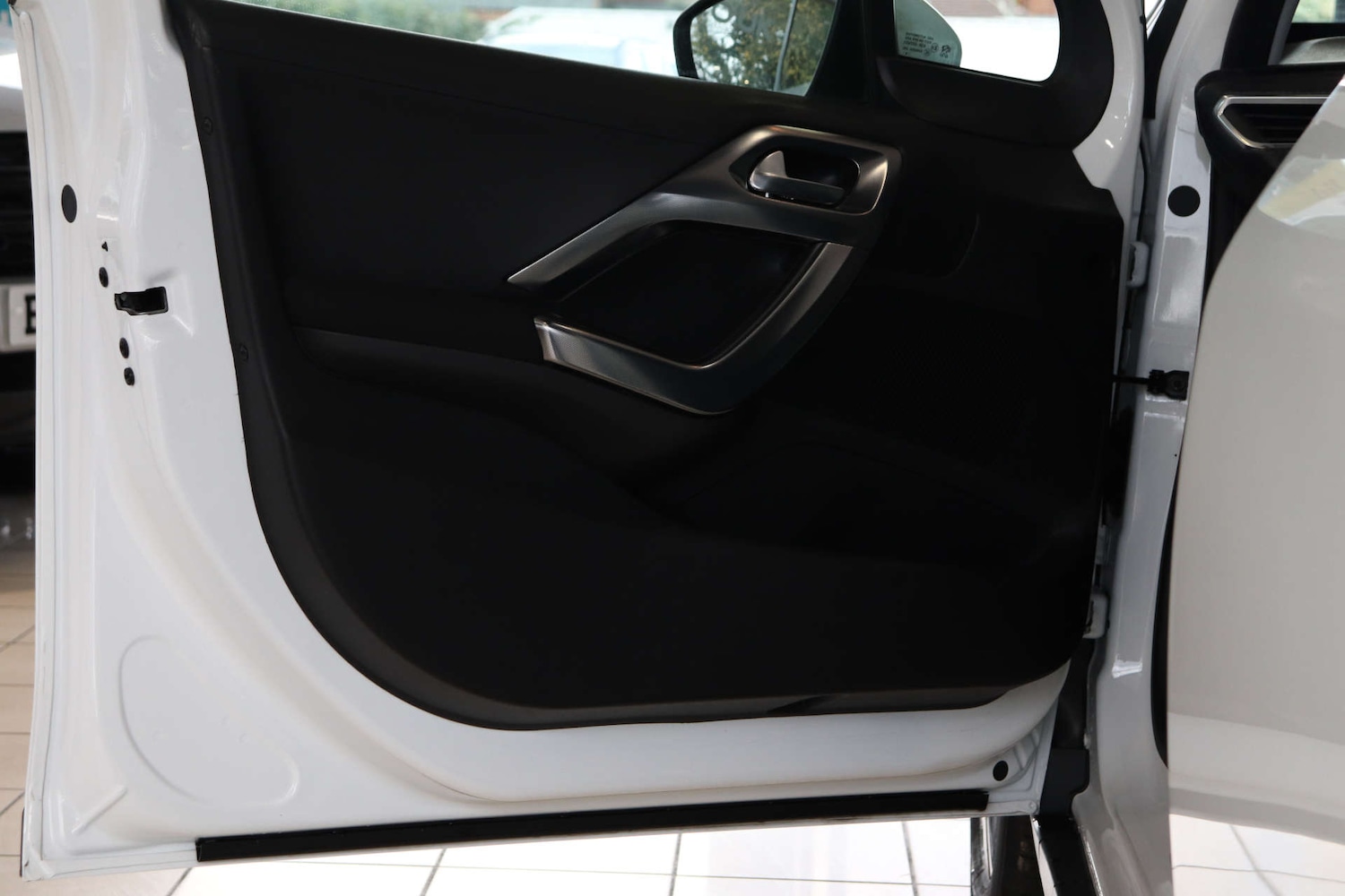 Used Peugeot 2008 2018 for sale - 76628297: Photo 53