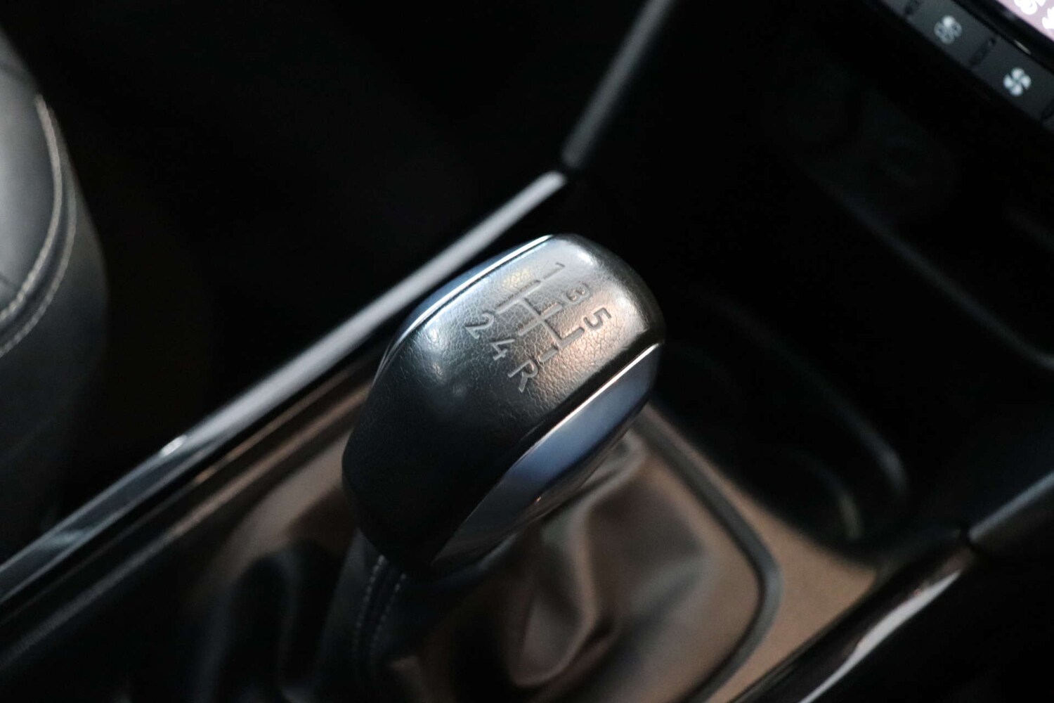 Used Peugeot 2008 2018 for sale - 76628297: Photo 62