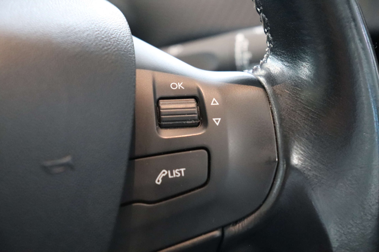 Used Peugeot 2008 2018 for sale - 76628297: Photo 64