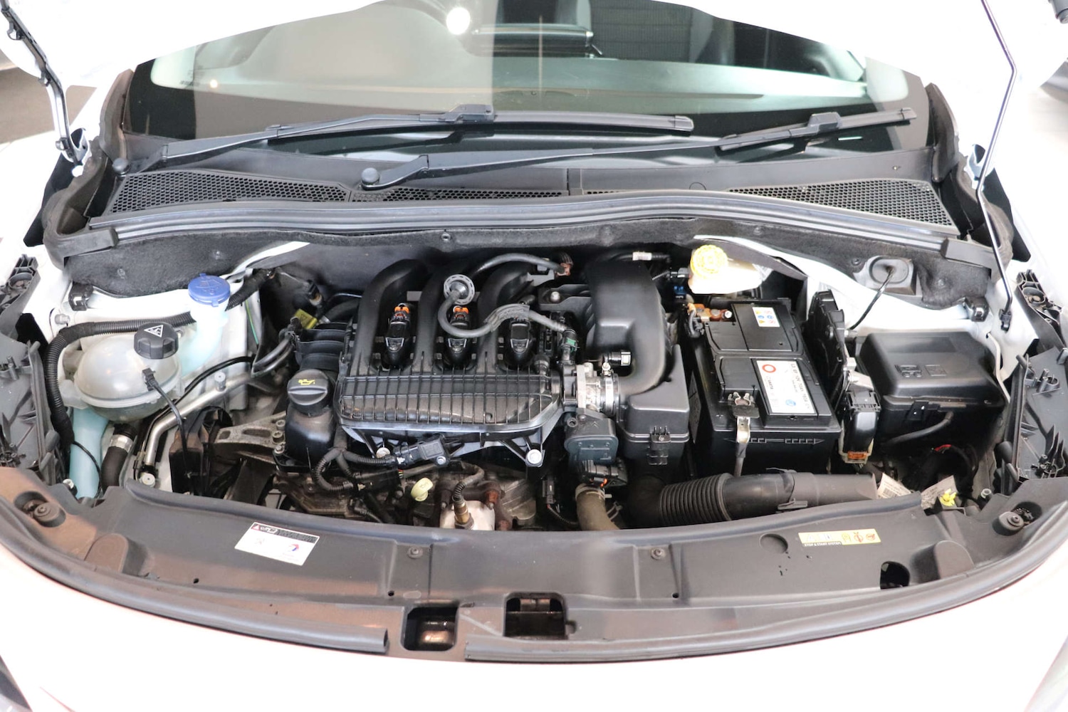 Used Peugeot 2008 2018 for sale - 76628297: Photo 70