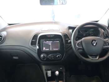 Used Renault Captur 2017 for sale - 74626130: Photo