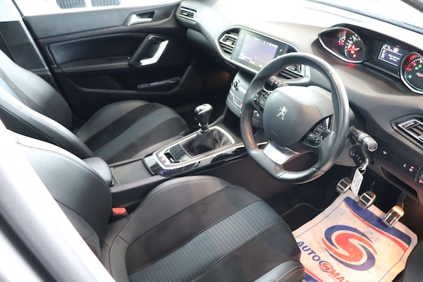 Used Peugeot 308 2020 for sale - 76319730: Photo 17