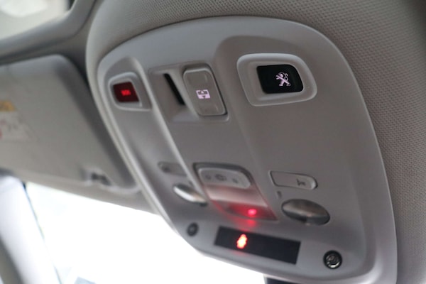 Used Peugeot 308 2020 for sale - 76319730: Photo 50
