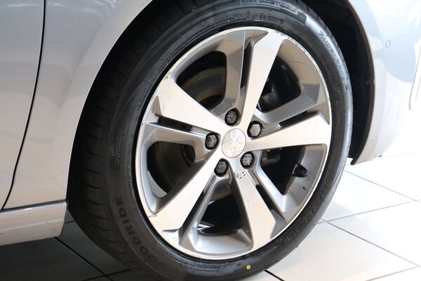Used Peugeot 308 2020 for sale - 76319730: Photo 88