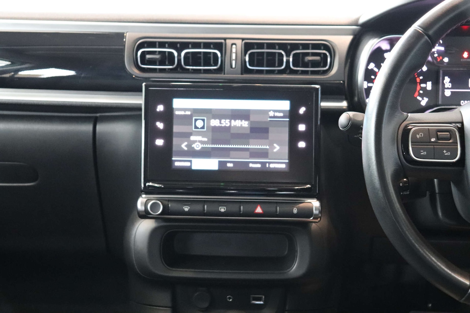 Used Citroen C3 2018 for sale - 76923096: Photo 15