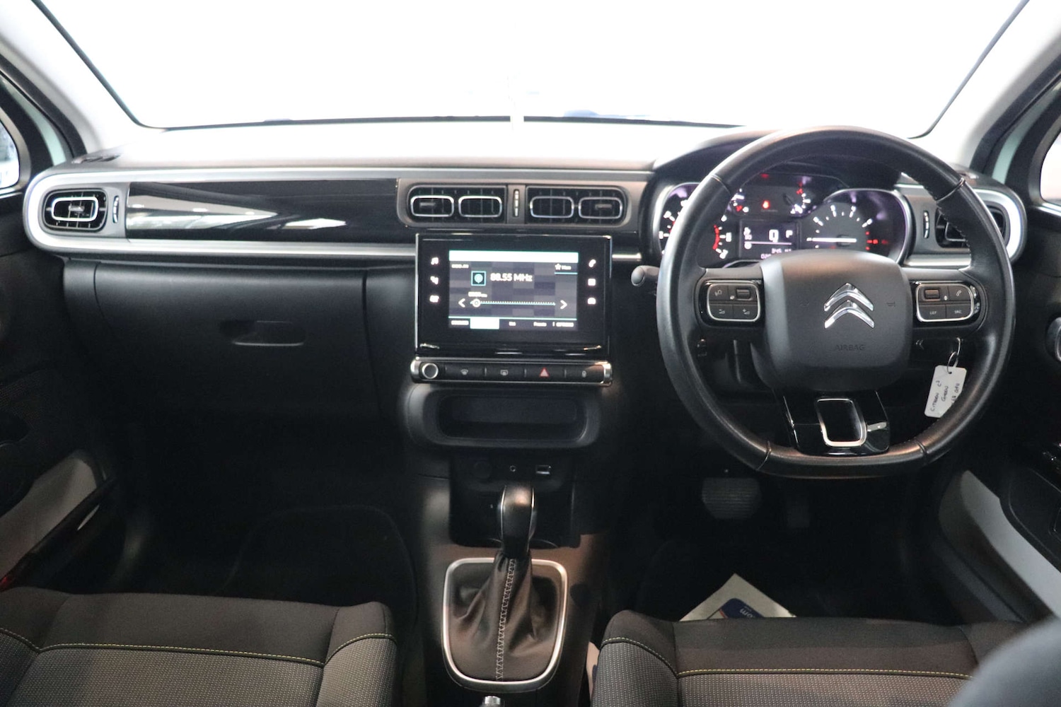 Used Citroen C3 2018 for sale - 76923096: Photo 3