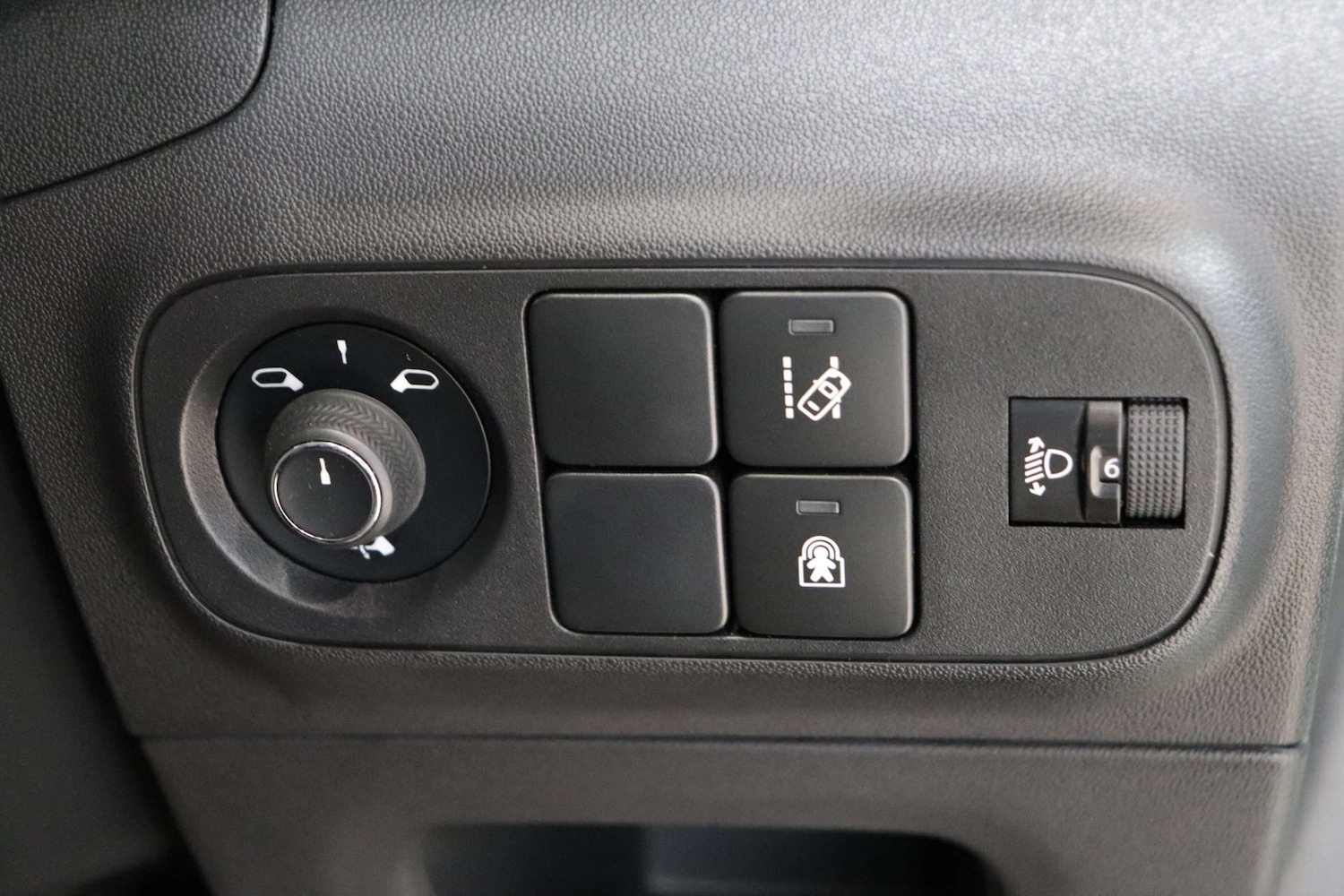 Used Citroen C3 2018 for sale - 76923096: Photo 54