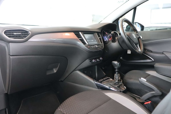 Used Vauxhall Crossland X 2019 for sale - 76287436: Photo 4