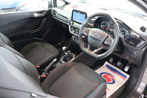Used Ford Fiesta 2018 for sale - 76207612: Photo 17