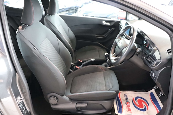 Used Ford Fiesta 2018 for sale - 76207612: Photo 18
